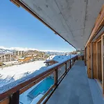 Le Refuge 2 - Access - Close To Lift